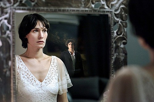 Mort en séries : "Les revenants" sur Canal+ Mort en séries : "Les revenants" sur Canal+